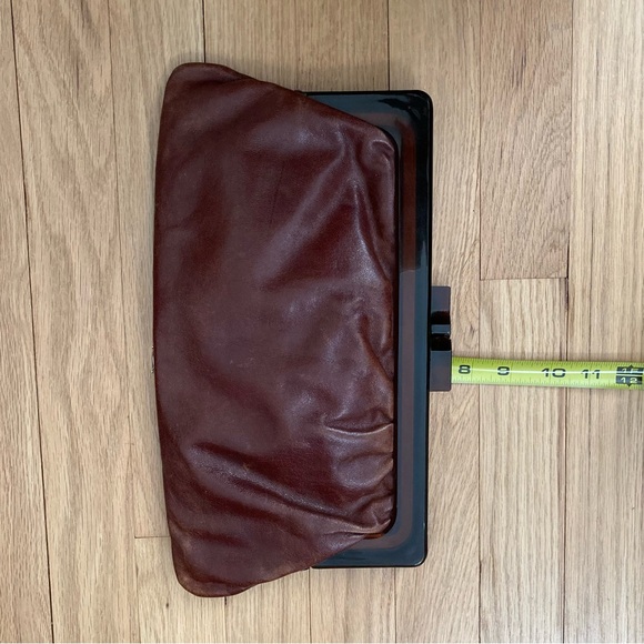 Vintage early 70s Leather Tortoise Shell framed clutch. Brown. Made in Italy - Picture 10 of 12